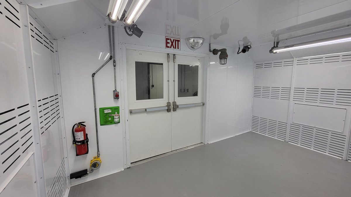 C1D1 Booth Exterior Doors