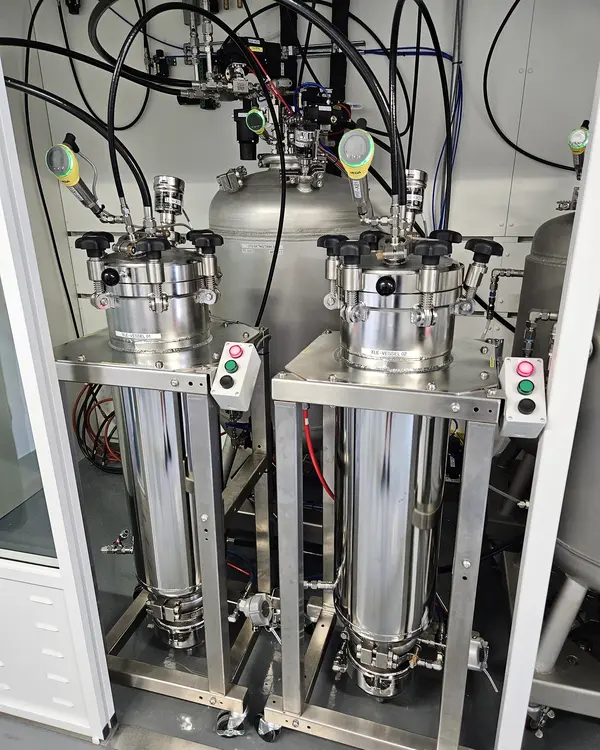 HYDRA Extraction Vessels